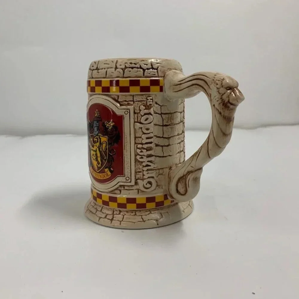 The Wizarding‎ World Harry Potter 2011 Genuine Collectible GRYFFINDOR Beer Stein